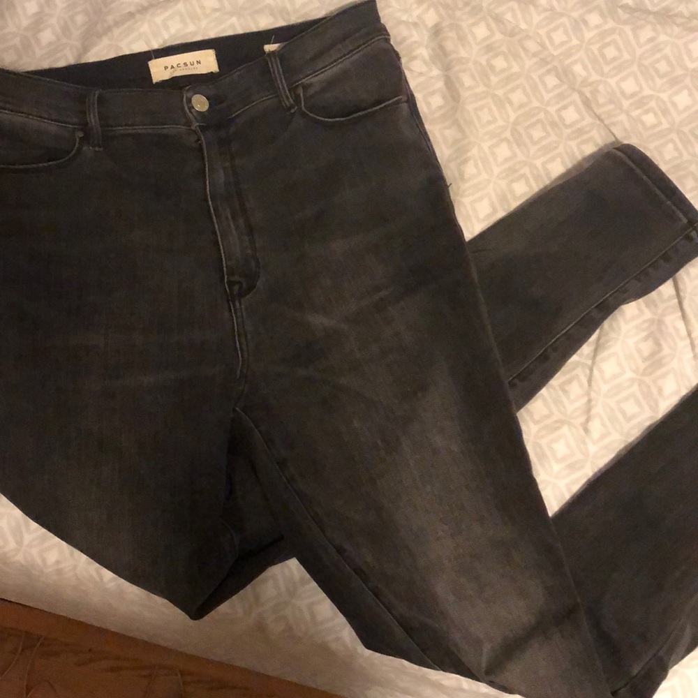 black pacsun jeans